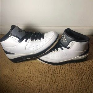 Jordan Retro 2